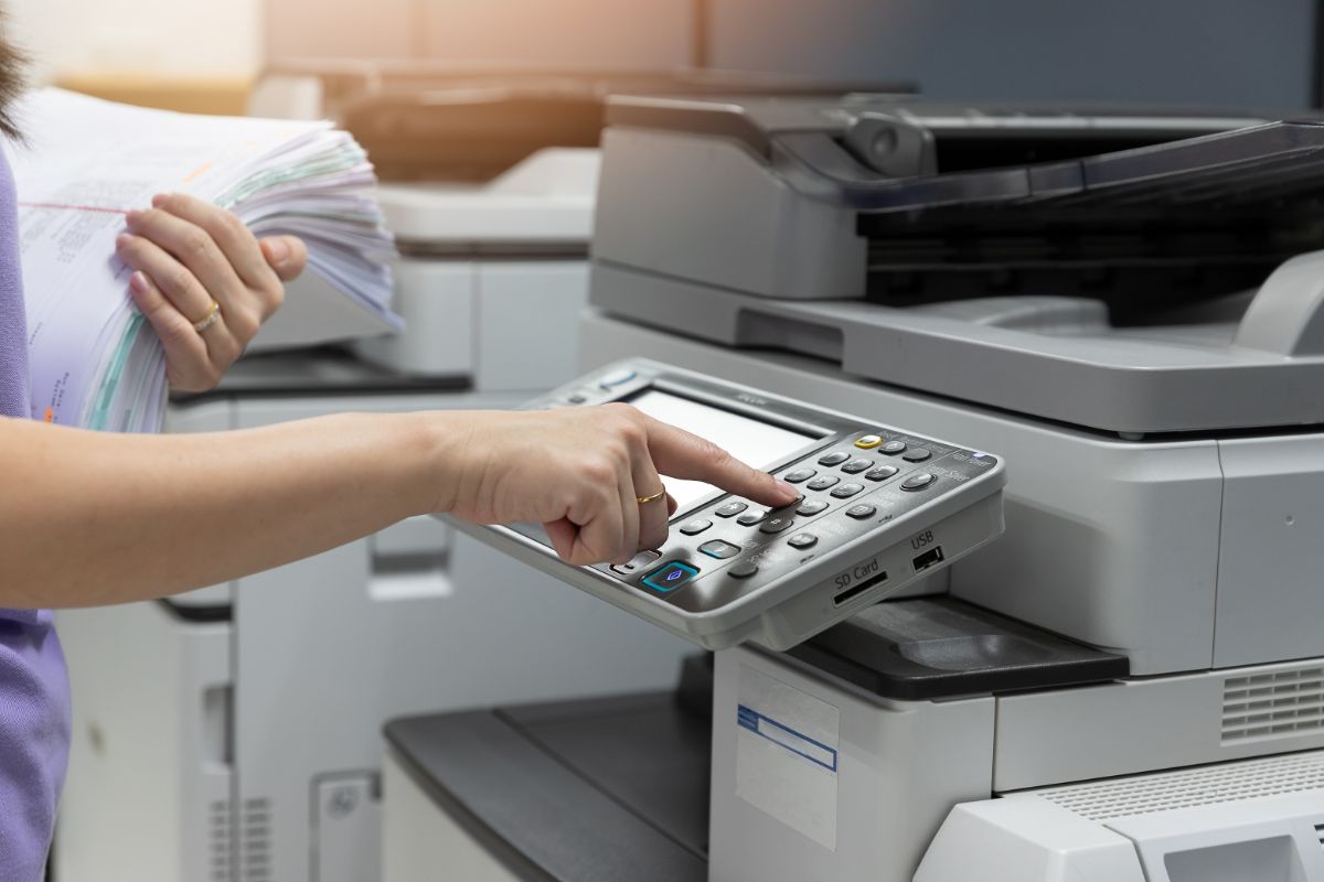 Hướng dẫn chọn tốc độ máy photocopy phù hợp cho văn phòng – Đừng để chọn sai mà trả giá đắt!